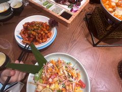 -老滇山寨•云南特色菜•地方菜•民族风情歌舞表演(金碧店)