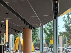 -麦当劳(北苑秋实路店)