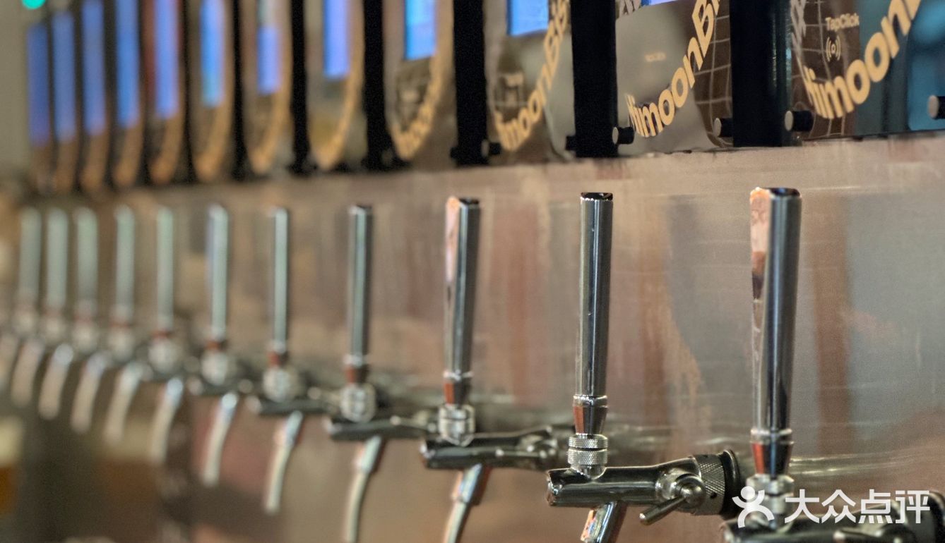 周末来这家精酿一起放松吧