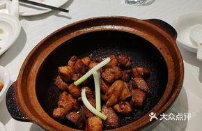 Lung Ji's Steamed Pork