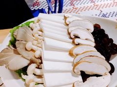 -花田里捞牛火锅(天润店)