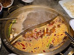 -小天鹅火锅·一线江景洪鼎旗舰店(洪崖洞店)