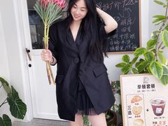 -Gigi Florist·Dk Coffee