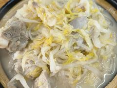 -东北四季饺子王(华山路店)