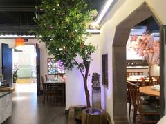 大堂-卢大鲜鱼头捞饭(美利广场店)
