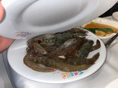 -领鲜活海鲜榴莲自助火锅(东门店)