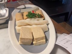 -尚尚仙·酸汤猪手·猪肚鸡火锅(华联万柳购物中心店)