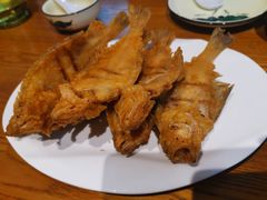 炸偏口鱼-方城小吃店