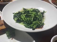 -金枝玉叶上海人家食府(三里河店)