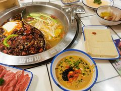 -喜悦小串丹东小黄牛海鲜烧烤大排档(民主广场店)