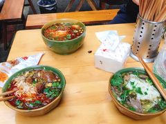 -全家福米线