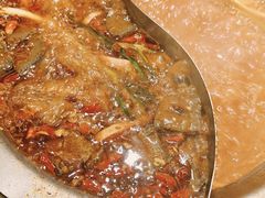 -沸炉重庆老火锅(军事博物馆店)