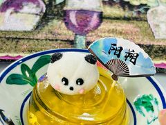 -刘姐啤酒鱼民族演艺餐厅(西街总店)