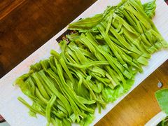 贡菜-唇辣号重庆老火锅(亦庄店)