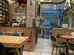 -玛格萝妮比萨屋(四平店)