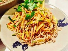 -诸葛江湖