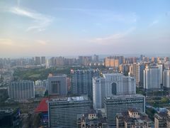 -得闲·高空SPA(东盟店)