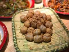 -思博半步颠小酒馆(梦时代店)