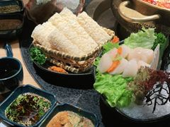 -湊湊火锅·茶憩(上海合生汇店)