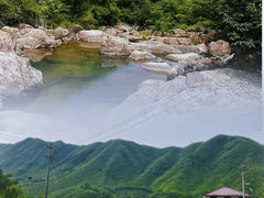 -安吉龙王山峡谷漂流