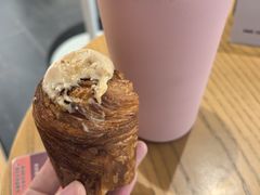 -VERIE BAKEHOUSE