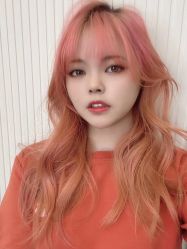 -PE SALON 