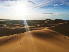 -亿利库布其七星湖沙漠生态旅游区