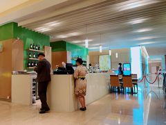 -上海浦东假日酒店逸庭咖啡厅
