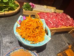 -大匠工房古船木艺术餐厅·猪肚鸡专门店(长白仙岛店)