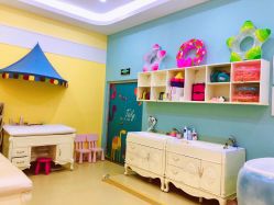 -TAILY BABYSPA泰丽宝贝婴儿游泳(金狮广场店)