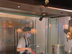 -佬麻雀·剁椒鱼头(京基KK One店)