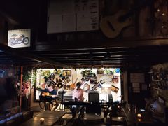 -南锣鼓巷吉他吧(鼓楼店)