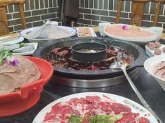 -川东坝子火锅(宝龙店)