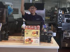 -麦当劳(民盈·国贸城店)