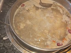 -一席地·本地鸡窝·杭帮鸡火锅(萧山银隆百货店)