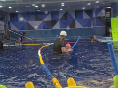 -龙格亲子游泳·水育早教运动中心(碧海湾店)