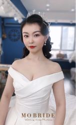 -莫小姐婚纱