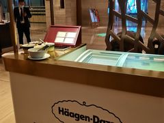 -月色西餐厅·海鲜刺身·烧烤(科学城保利郡雅酒店)