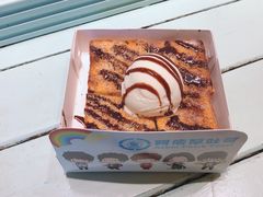 香草冰淇淋厚吐司-阿信厚吐司(曾厝垵店)