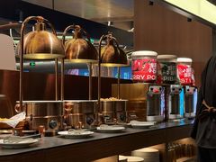 -牛YO寿喜烧·铁板烧和牛火锅自助(市府恒隆店)