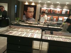 -吴良材眼镜(美罗城店)