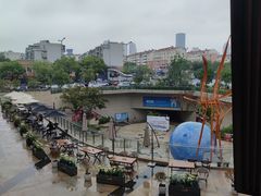 -易生活购物公园