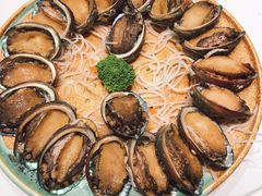 -红鼎豆捞·非遗鲍皇汤火锅(宝丰路店)