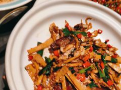 -鸽子侯·家宴·平价海鲜(市图书馆店)
