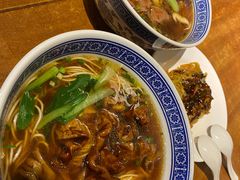 -沪西老弄堂面馆(定西路店)