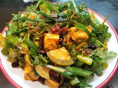 -杨家崴子碳缸烧烤(东三马路店)