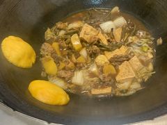 -土灶台东北大块肉烧烤(风景城邦店)