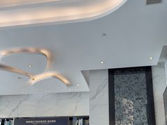 -粤港恒生口腔连锁(环球店)