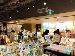-猫的天空之城概念书店(苏州诚品店)