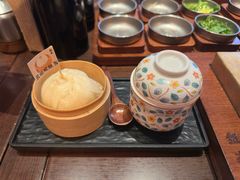 -银米·云南传统过桥米线(双廊黑金冠店)